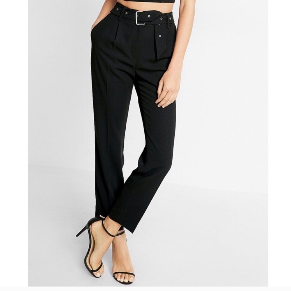 High waisted belted Ankle pants